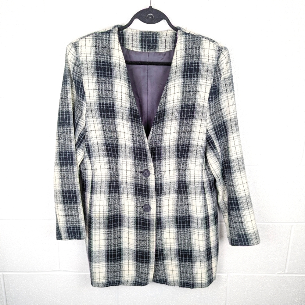 Long Plaid Blazer Statement Buttons Soft Woven Cream Grey Black Lined Collarless